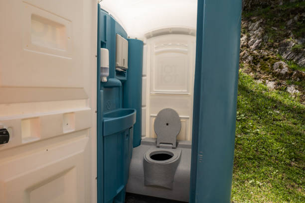 Portable Toilet Options We Offer in Clarkdale, AZ